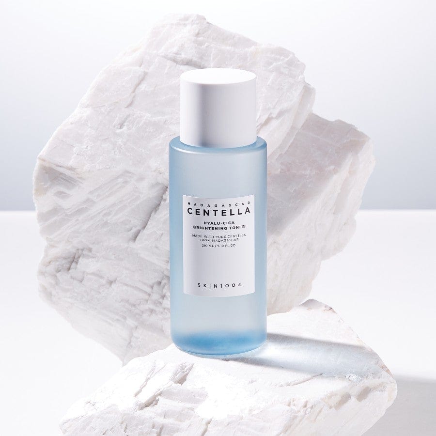 Hyalu-Cica Brightening Toner